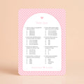Baby Quiz kaart met witte hartjes op roze achtergrond, gepersonaliseerd met naam – Studio Miron
