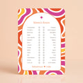 Babyshower spelkaart Mama’s Keuze in Flower Power stijl, gepersonaliseerd met naam – Studio Miron