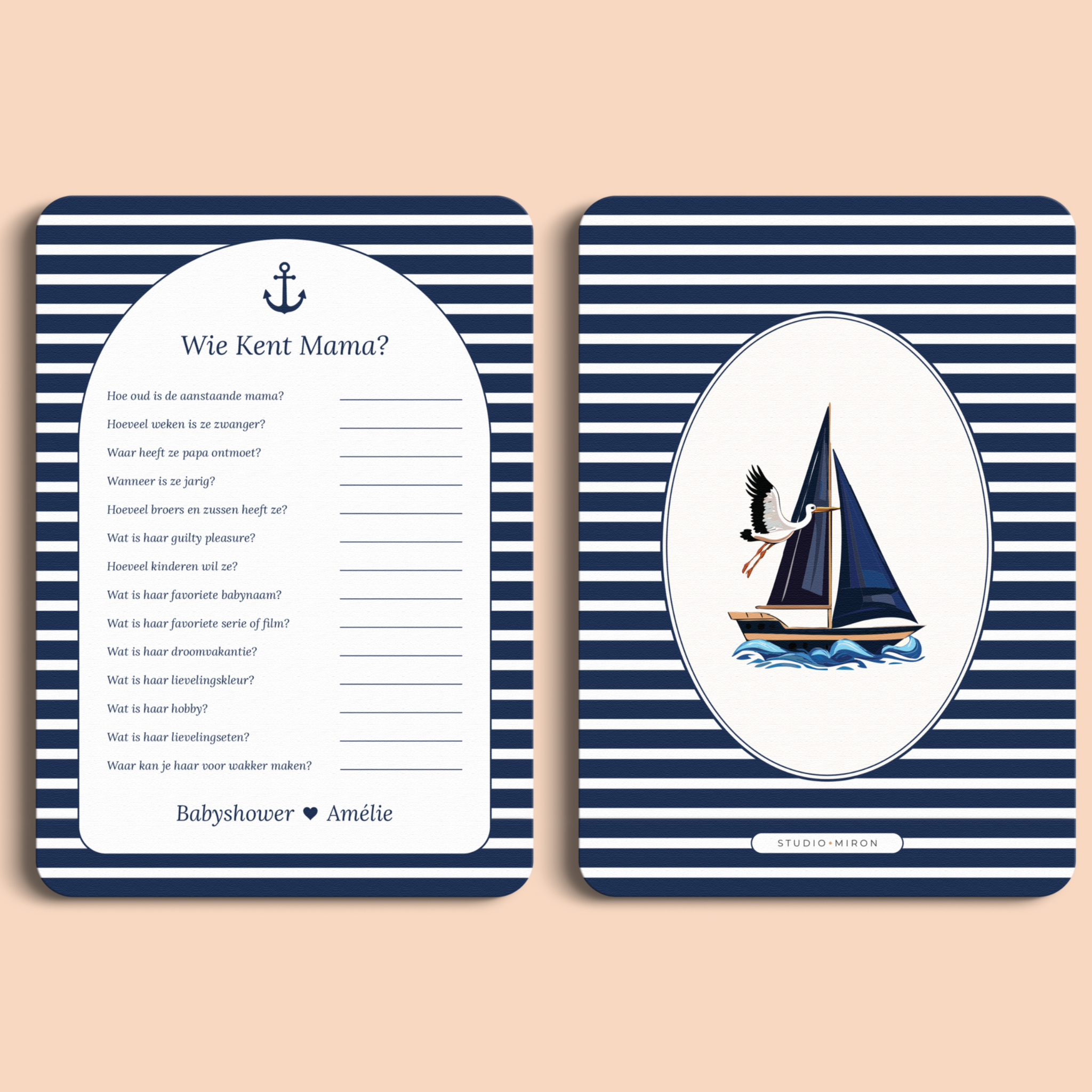 Babyshower spelkaart Wie kent Mama in Navy Blue stijl, voor- en achterkant – Studio Miron