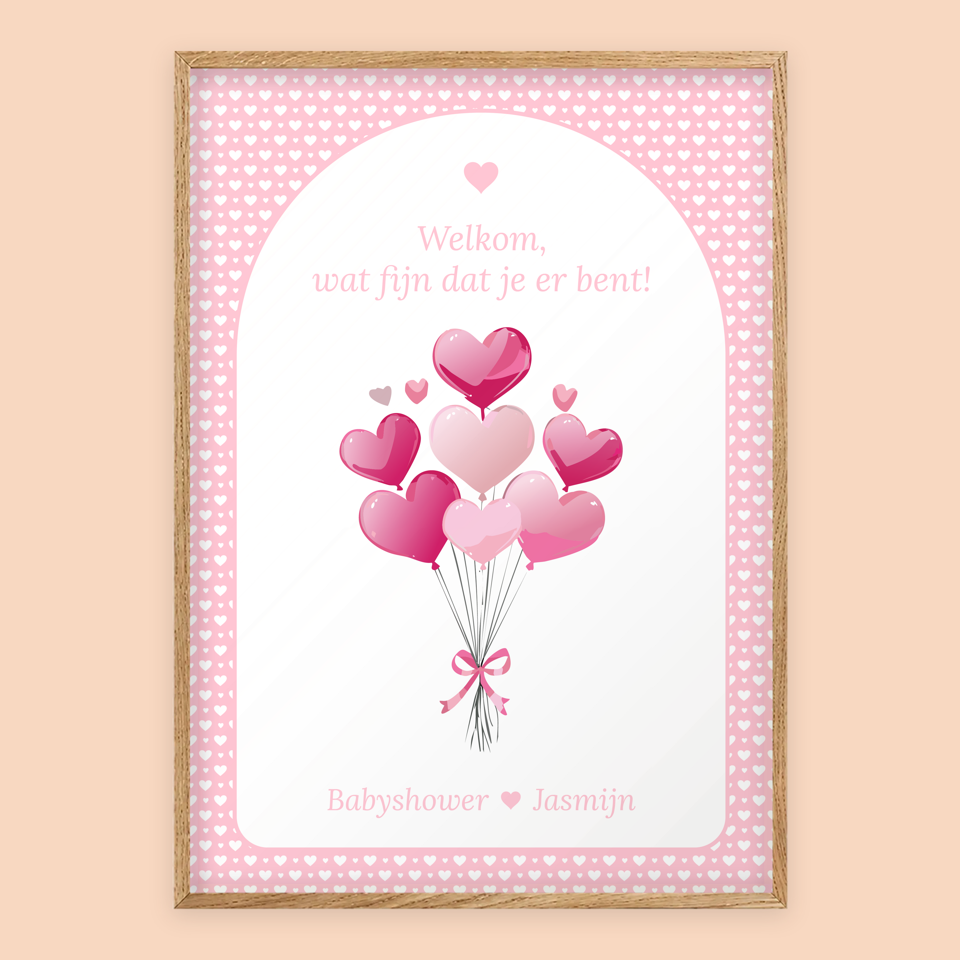 Babyshower welkomstposter in Roze Hartjes in eiken lijst, gepersonaliseerd met eigen tekst – Studio Miron